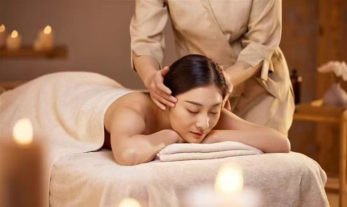 Contact  Service-Massage Spa